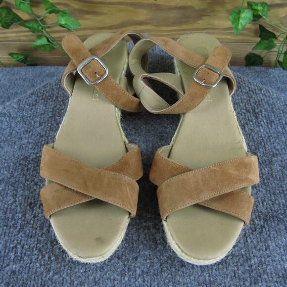 Eric Michael Women's Ankle Strap Brown Leather Sz‎ 40 Medium Gently Used 2025 - Picture 2 of 6